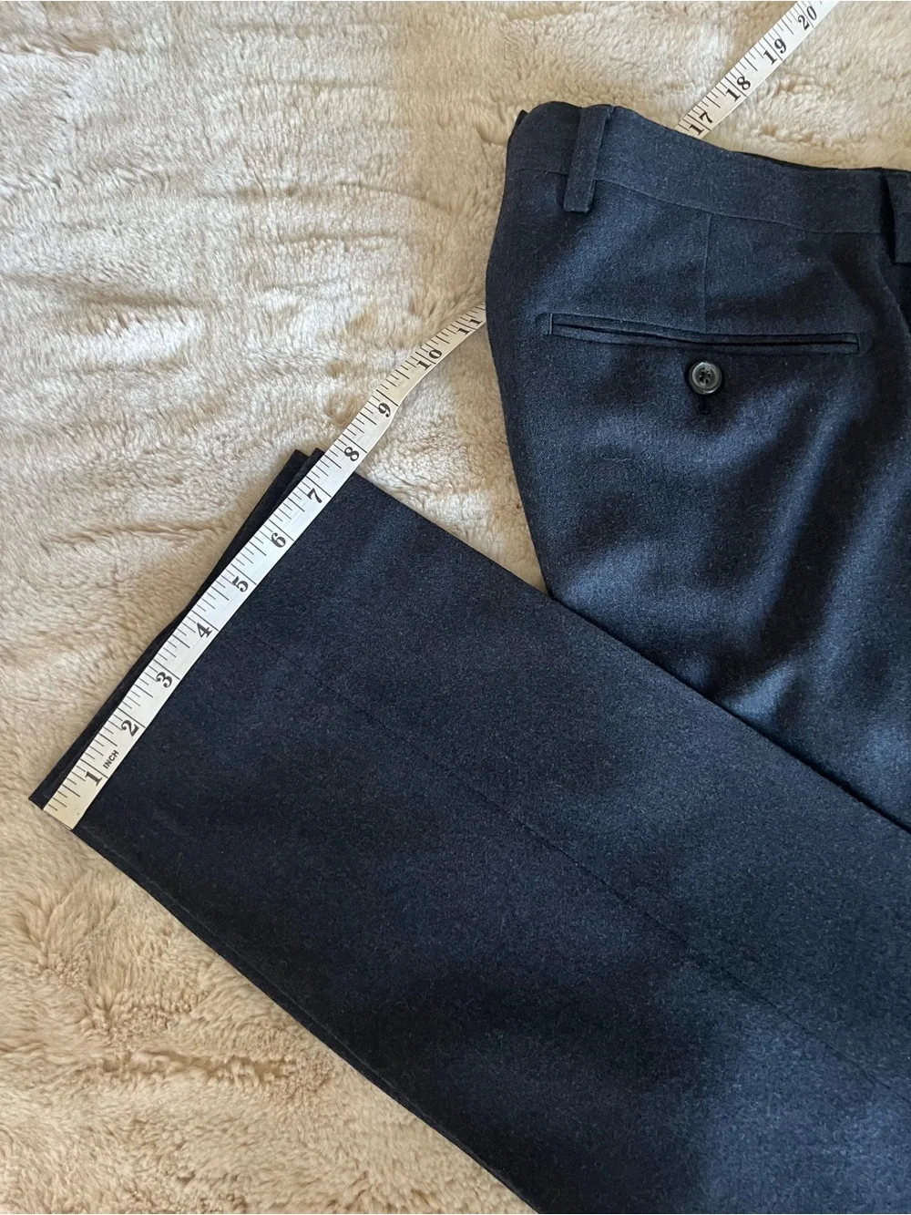 Banana Republic Italian Wool Suite - Jacket 42S & Pants 32x30, Taylored Slim Fit